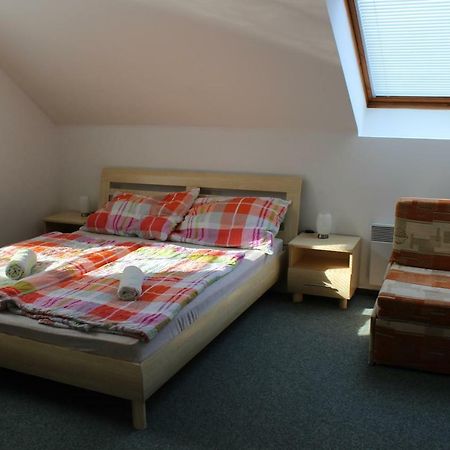 Apartman V Podskali Hluboká nad Vltavou Exterior foto