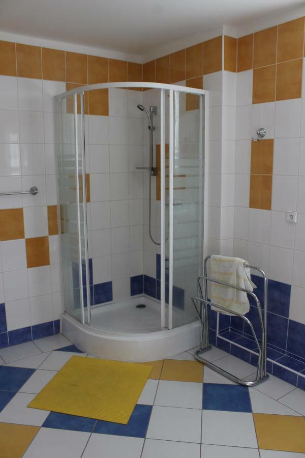 Apartman V Podskali Hluboká nad Vltavou Exterior foto